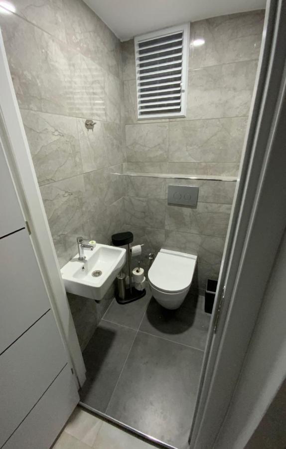 Luxury Z-Apart Family Homes 2 Bedrooms Wifi Near Metro Zeytinburnu İstanbul Dış mekan fotoğraf