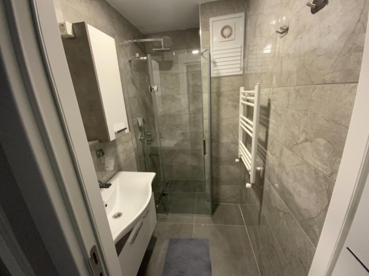 Luxury Z-Apart Family Homes 2 Bedrooms Wifi Near Metro Zeytinburnu İstanbul Dış mekan fotoğraf
